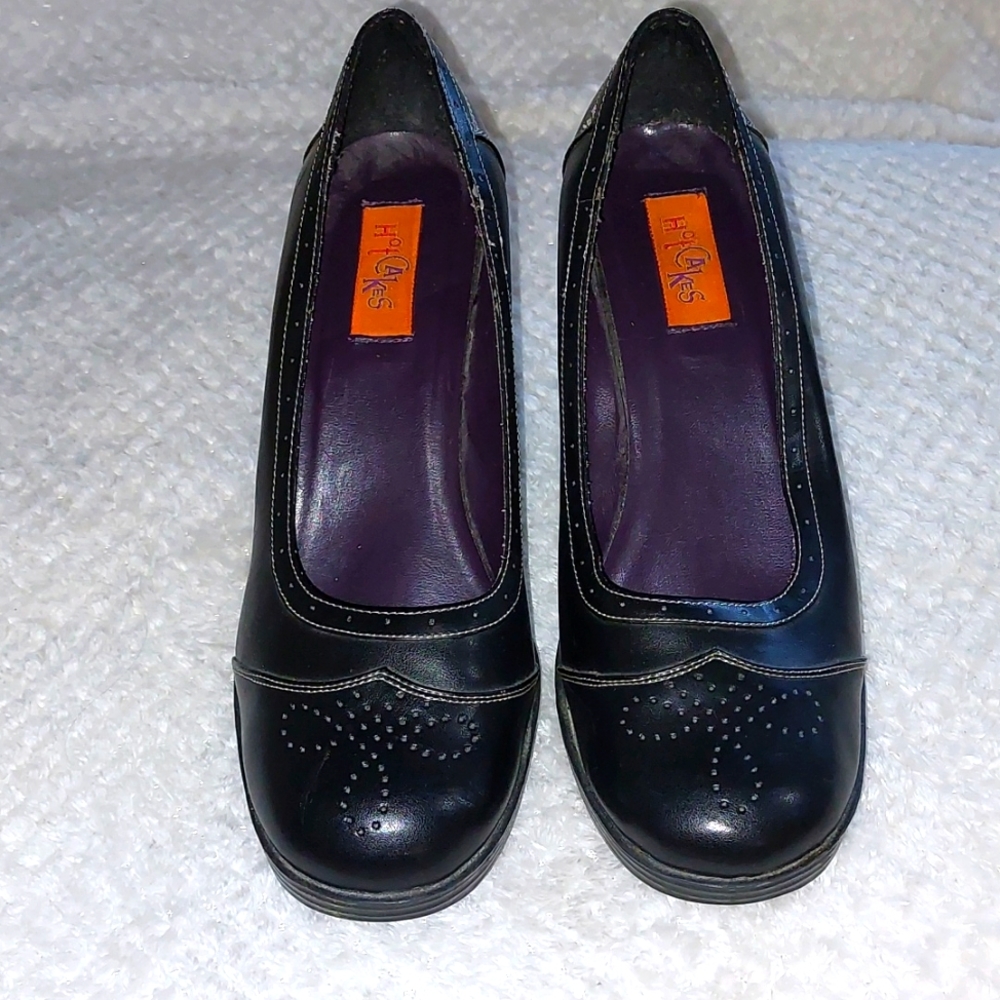 Hot Cakes black heels